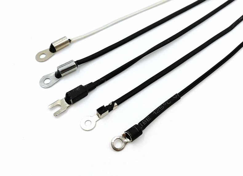 Sensor digital de temperatura DS18B20 — Terminal de anillo, Conector 2.5mm, Cable XLPE